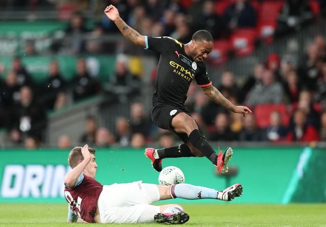 掘金约基奇豪取三双助球队连胜（约基奇砍下三双，掘金连胜再下一城）