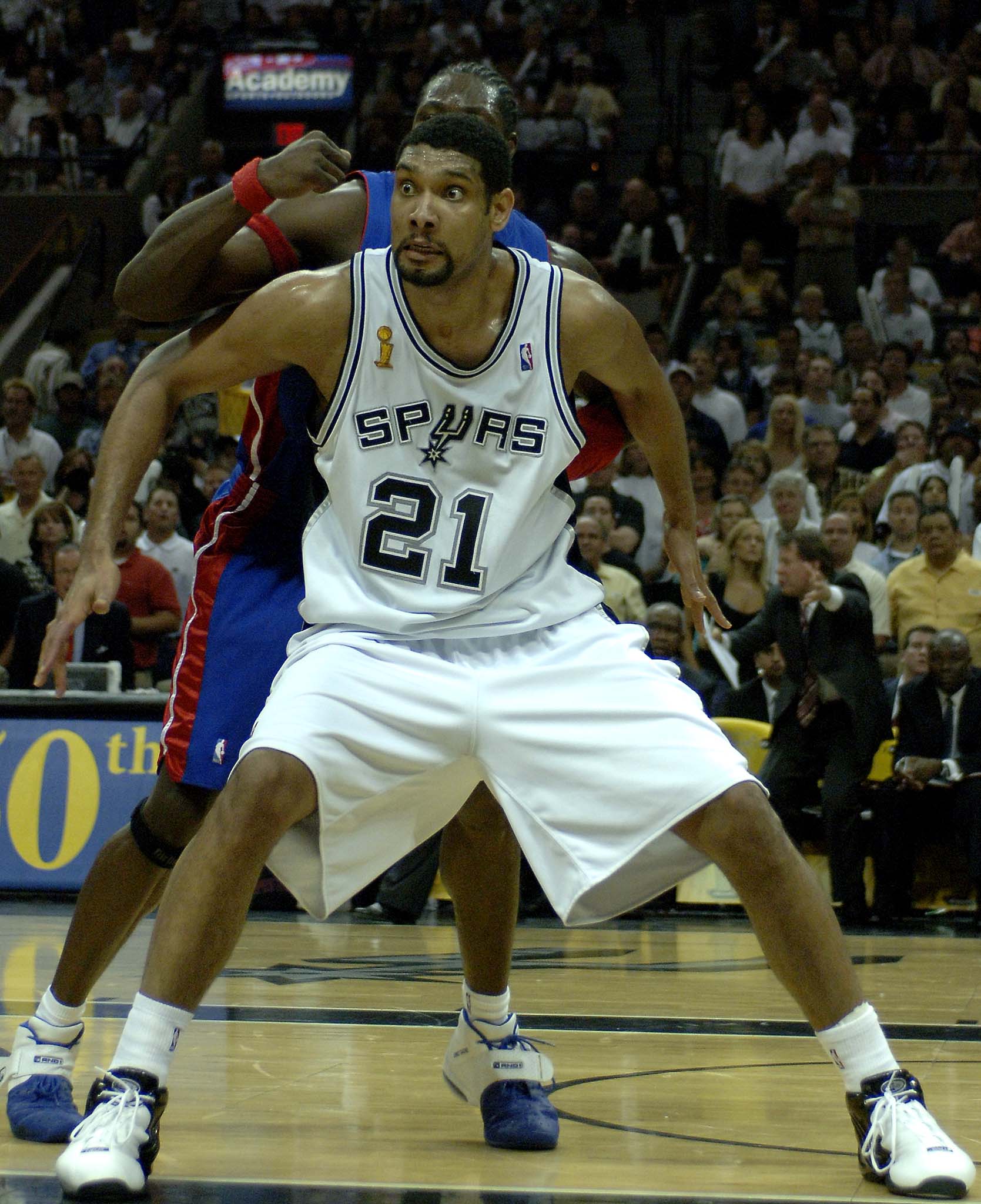 佩杜拉：帕拉迪诺渴望重返意甲，但佛罗伦萨并没有考虑他（佩杜拉：帕拉迪诺盼重回意甲，佛罗伦萨尚未将其列为人选）