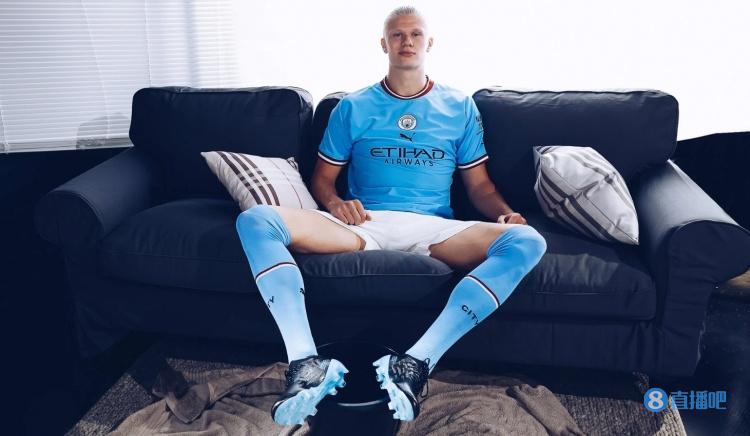 詹姆斯关键时刻稳住节奏