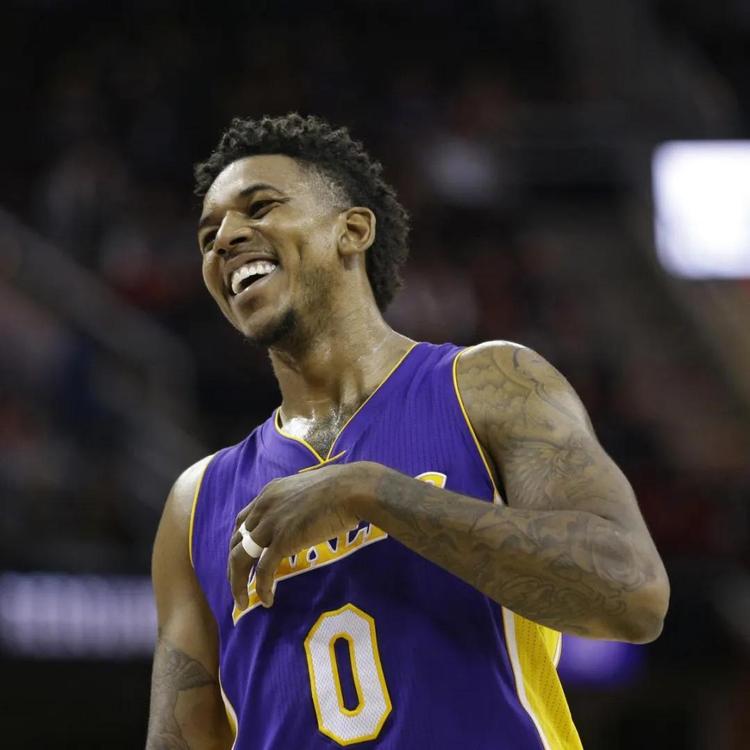 前克罗地亚国脚拉基蒂奇在接受采访时谈莫德里奇（前克罗地亚国脚拉基蒂奇专访：畅谈莫德里奇）