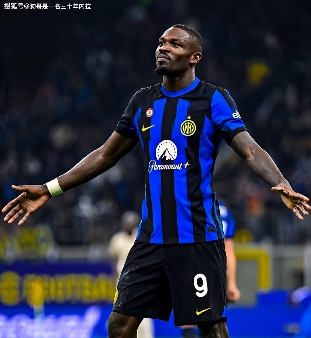 詹俊：若不是裤袜神勇皇马会输更多；维尔茨目前更适合在边路（詹俊：若非库尔图瓦屡献神扑，皇马恐遭更大失利；维尔茨当下更适合踢边路）