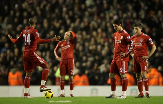 利物浦欧冠小组／联赛阶段主场13连胜，近25场只输1场（利物浦欧冠小组赛与联赛主场豪取13连胜，近25战仅负一场）