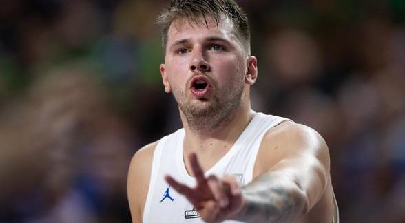 记者：亚特兰大已经接触莫塔，后者也优先考虑重返意甲（记者称亚特兰大已与莫塔接触，莫塔将回归意甲列为首选）