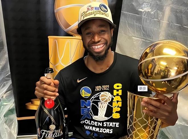 强强对决，拜仁本赛季德甲从未落后，勒沃库森每场都先进球（巅峰对决：拜仁本季德甲从未落后，勒沃库森场场先拔头筹）