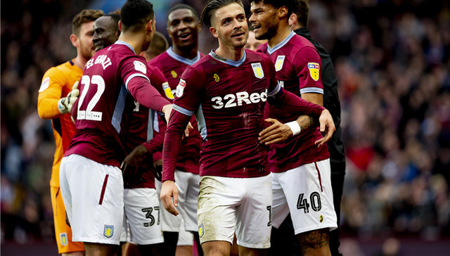 斯普利特：灰熊的双塔阵容不常见但很有威胁，我们得严阵以待（斯普利特：灰熊双塔罕见却具威胁，我们必须全力应对）