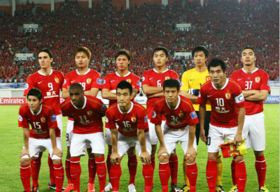 玉昆副总经理告别安德森：讲不出再见，这便是职业足球的规则（玉昆副总经理向安德森告别：难以说再见，这就是职业足球的规则）