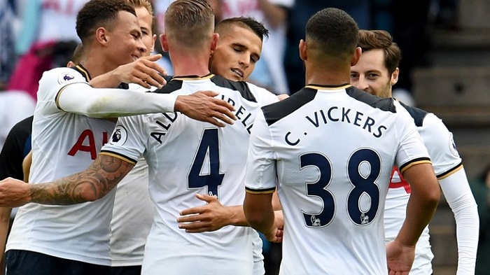 马克西：梅西就是足球史上的里程碑；格策那一脚依然难以释怀（马克西：梅西堪称足坛划时代人物，格策那一脚至今难释怀）