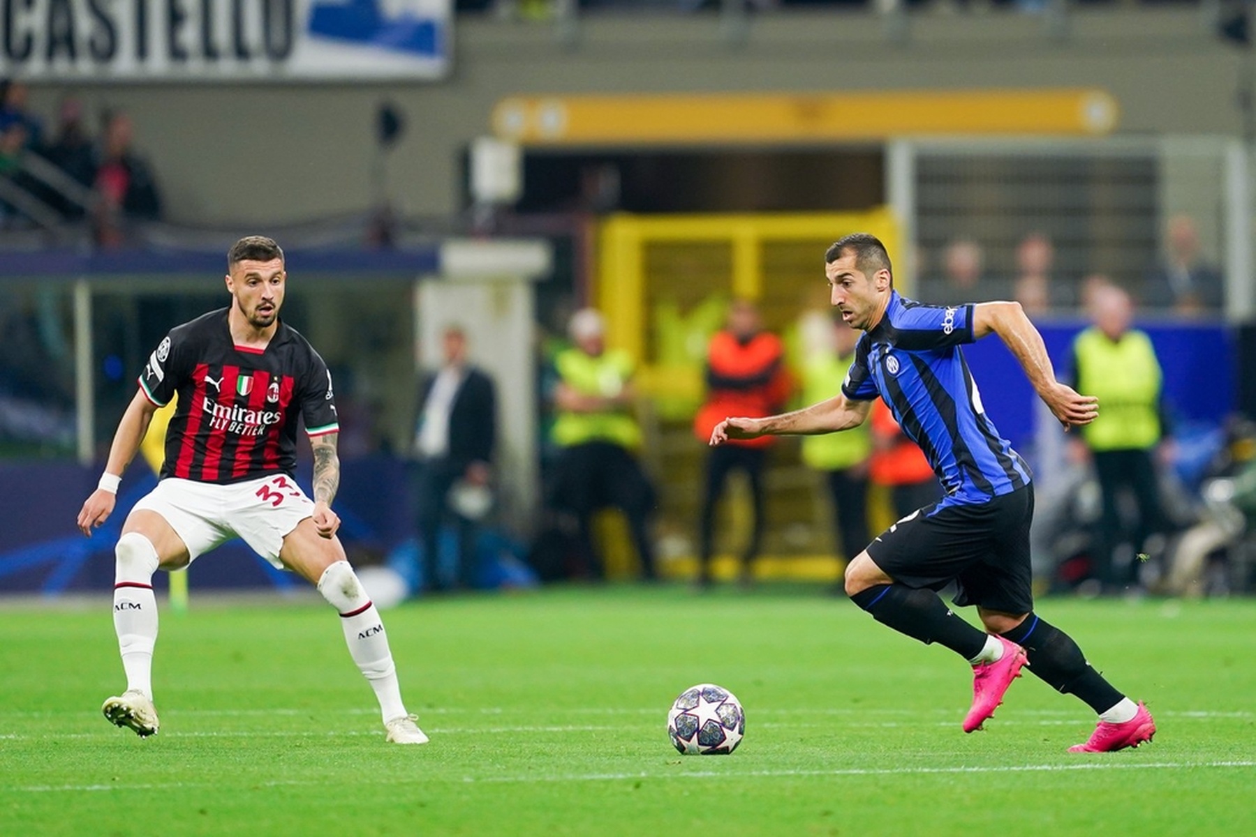 曼城斯特林末节进球助球队获胜（斯特林末段破门助曼城全取三分）