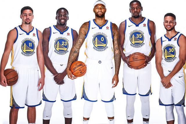 记者：阿隆索与多名皇马球员沟通过，表示愿意调整战术风格（记者：阿隆索已与多位皇马球员交流，愿调整战术打法）