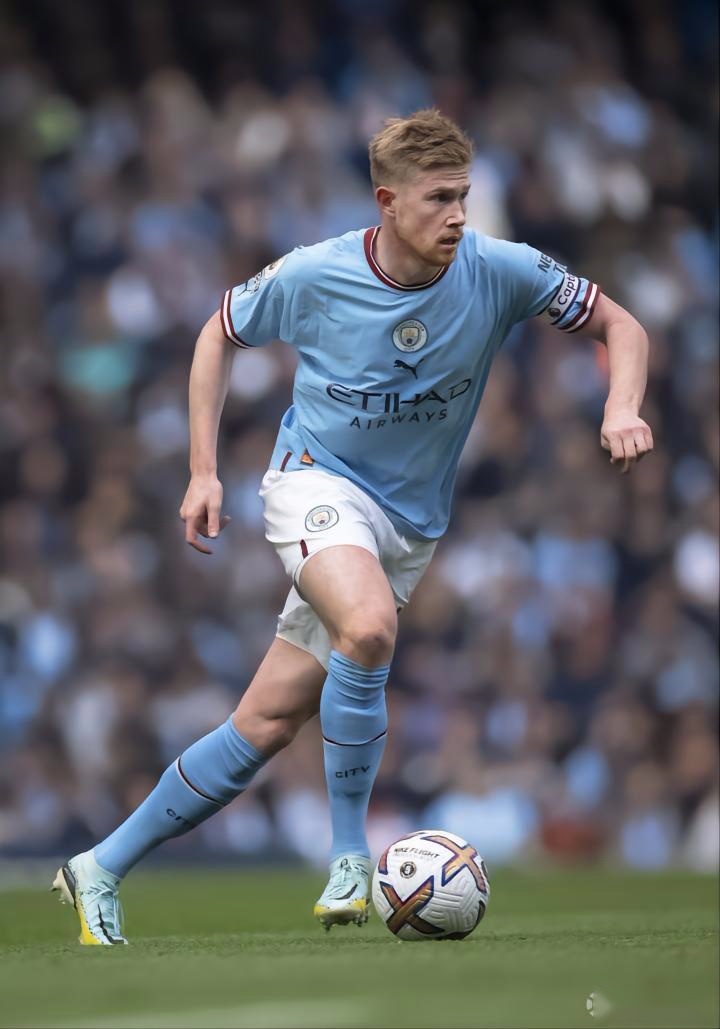 世界杯官方发布直通队伍集结海报：42个国家，同一个梦想（世界杯官宣直通球队集结海报：42国同心逐梦）